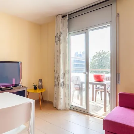 Sea & Beach Lloret Apartment *