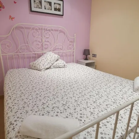 Sea & Beach Lloret Apartment *